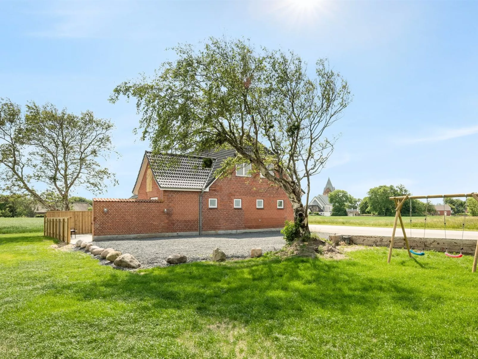 "Iina" - 13km from the sea-Buiten