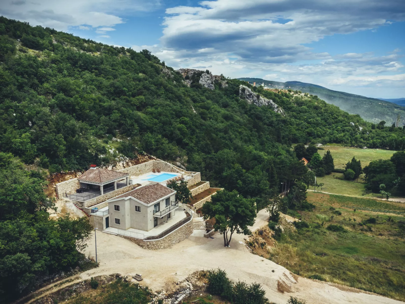 Luxury Villa Borak-Buiten
