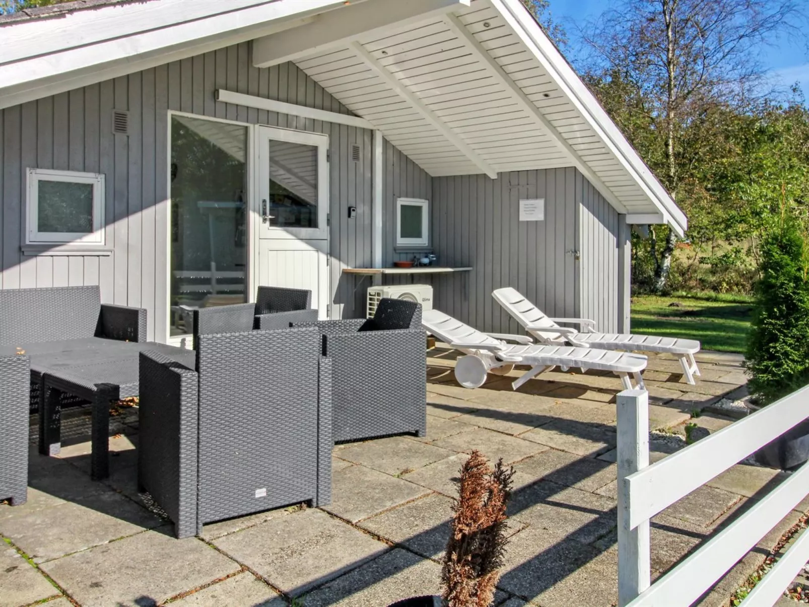 "Gundula" - 30km from the sea-Buiten