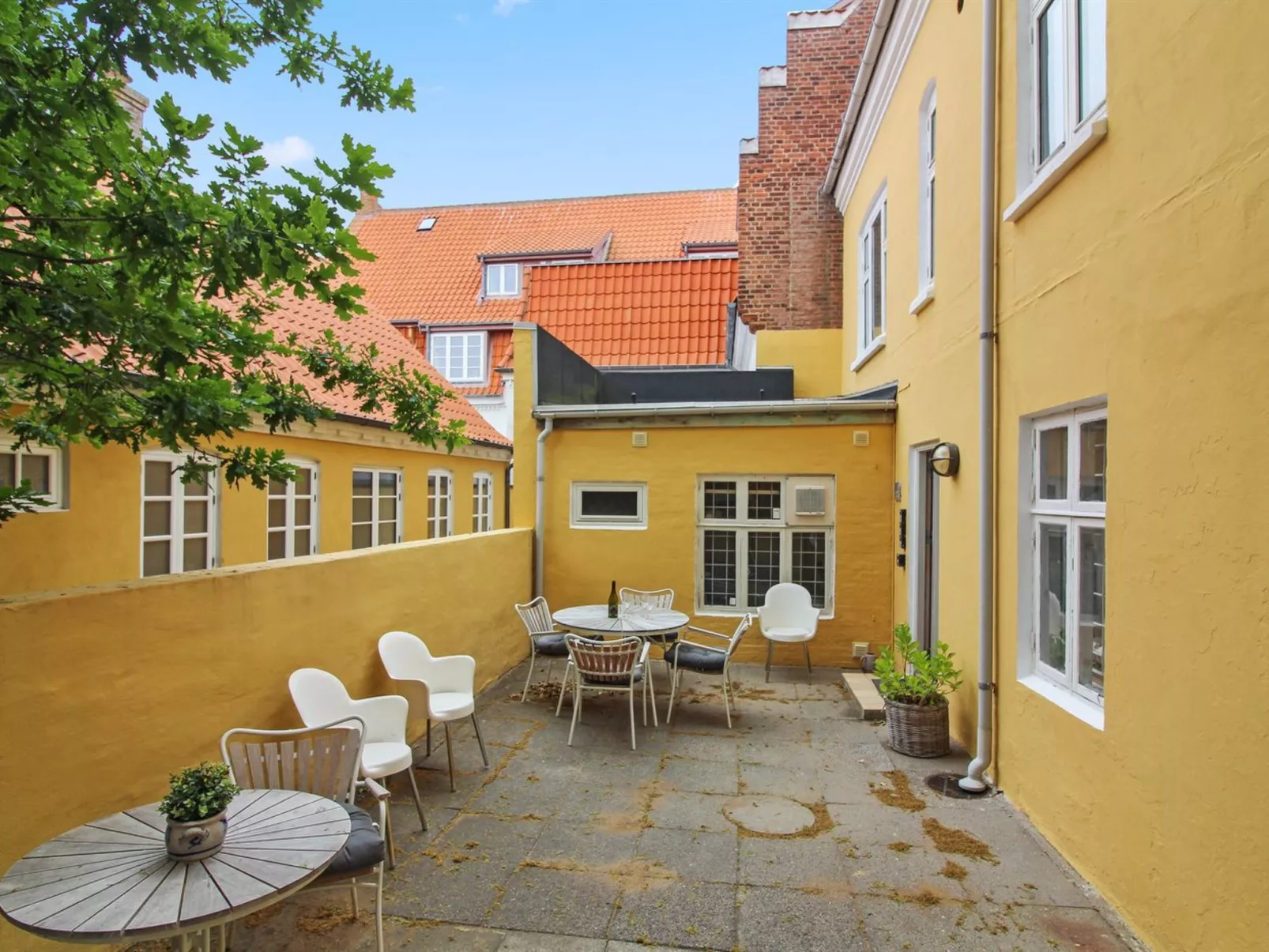 "Gyrth" - 250m from the sea-Binnen