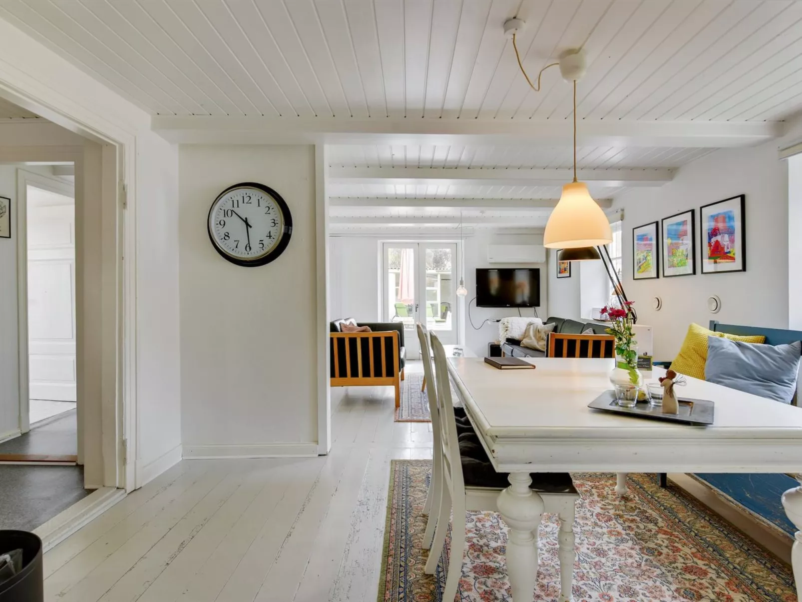 "Elma" - 24km from the sea-Binnen