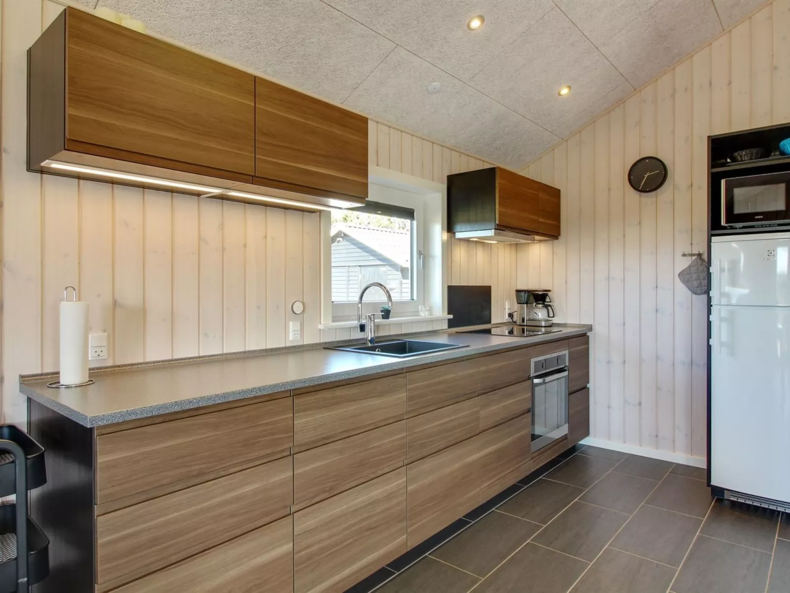 "Westi" - 500m from the sea in NE Jutland-Binnen
