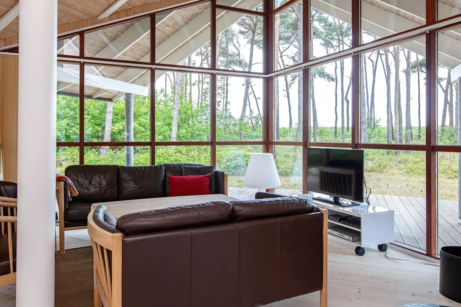 Luxe kusttoevluchtsoord met spa-By Traum-Binnen