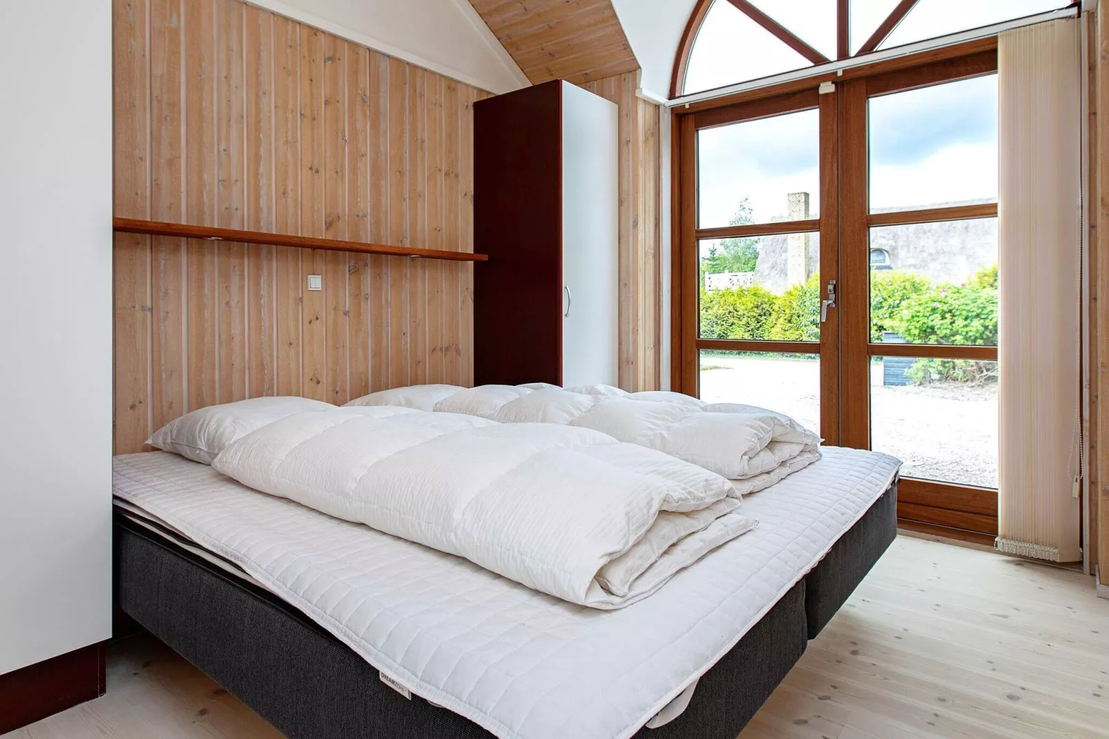 Luxe kusttoevluchtsoord met spa-By Traum-Binnen