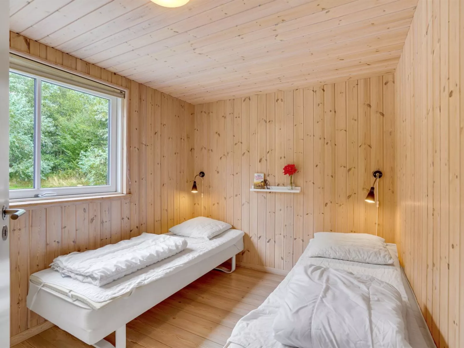 "Arngard" - 700m from the sea in Lolland, Falster and Mon-Binnen