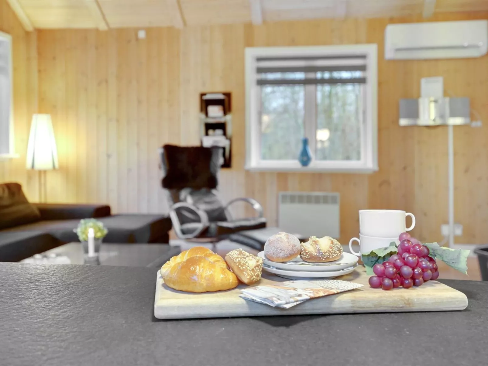 "Heina" - 25km from the sea-Binnen