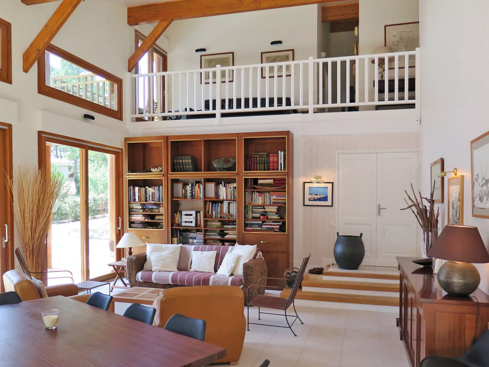 Villa La Lisière des Pins-Binnen