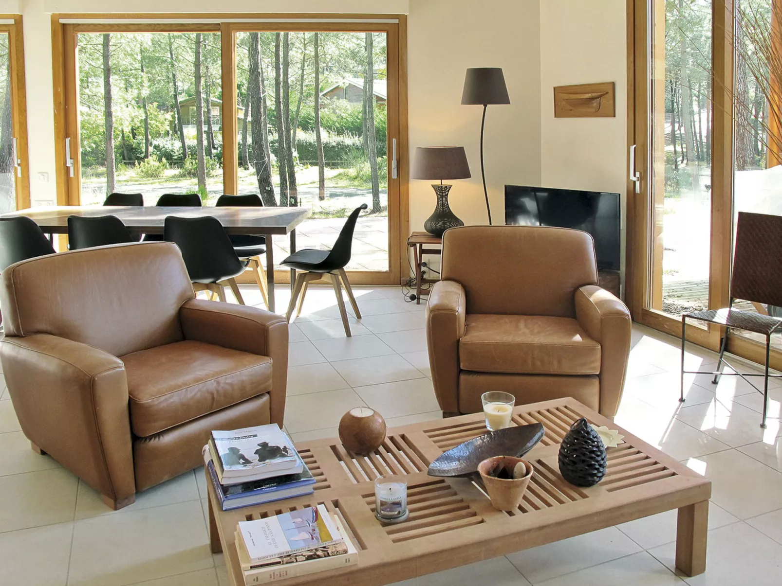 Villa La Lisière des Pins-Binnen
