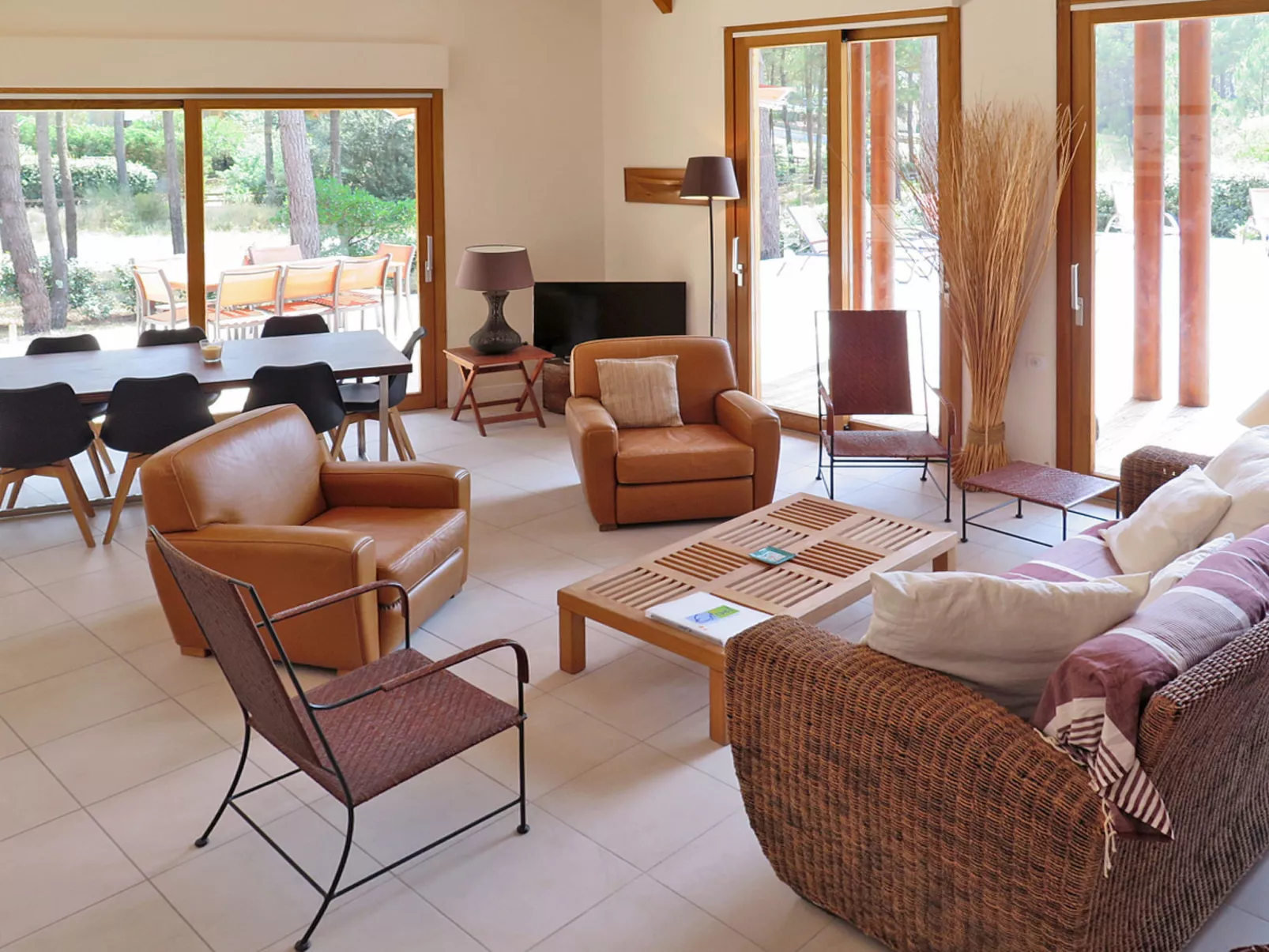 Villa La Lisière des Pins-Binnen