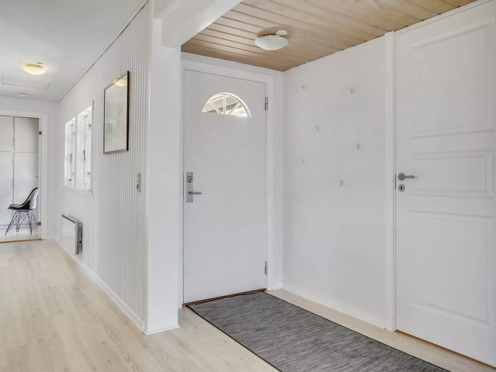 "Aila" - 1.4km from the sea-Binnen