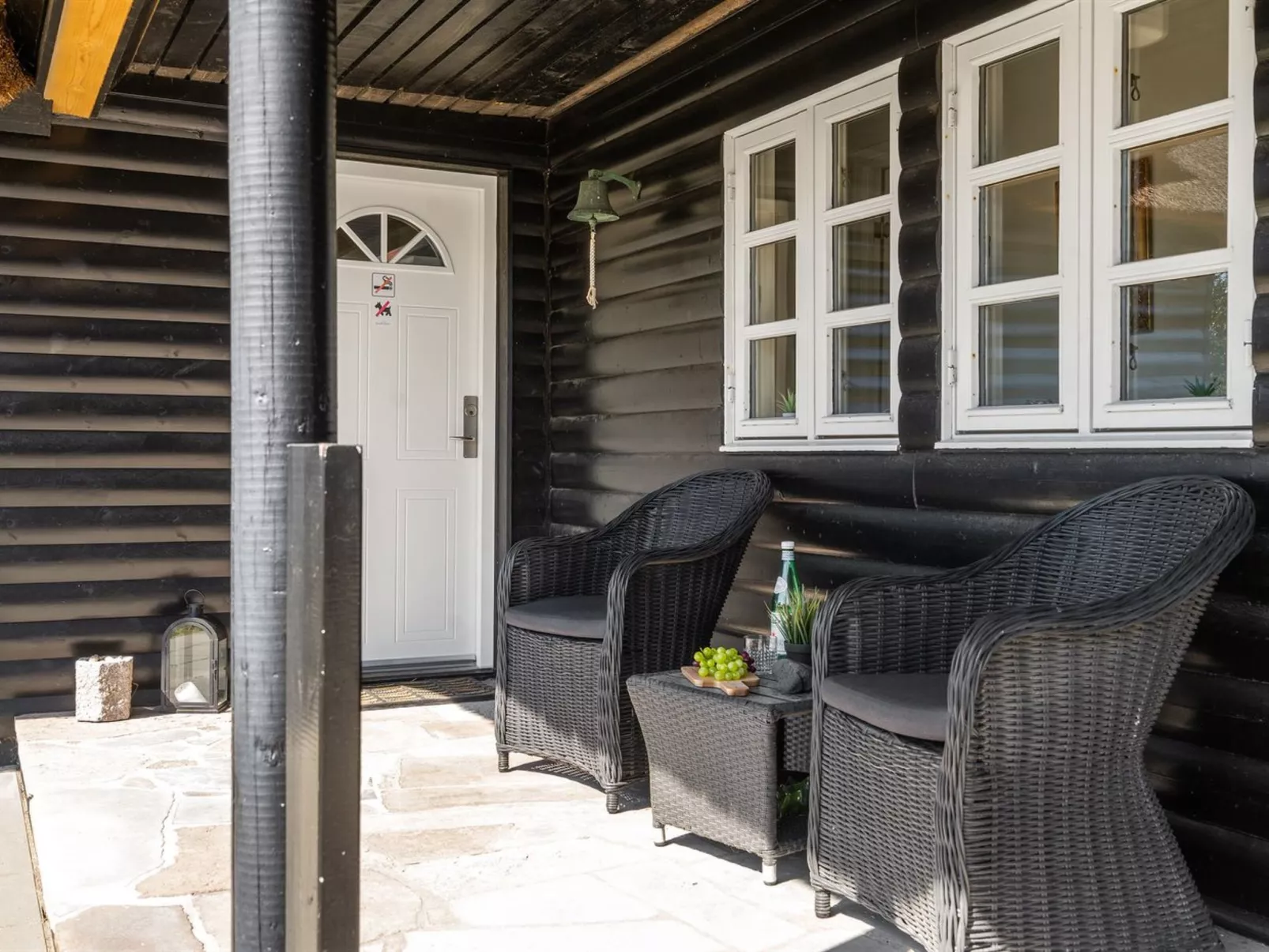 "Aila" - 1.4km from the sea-Buiten