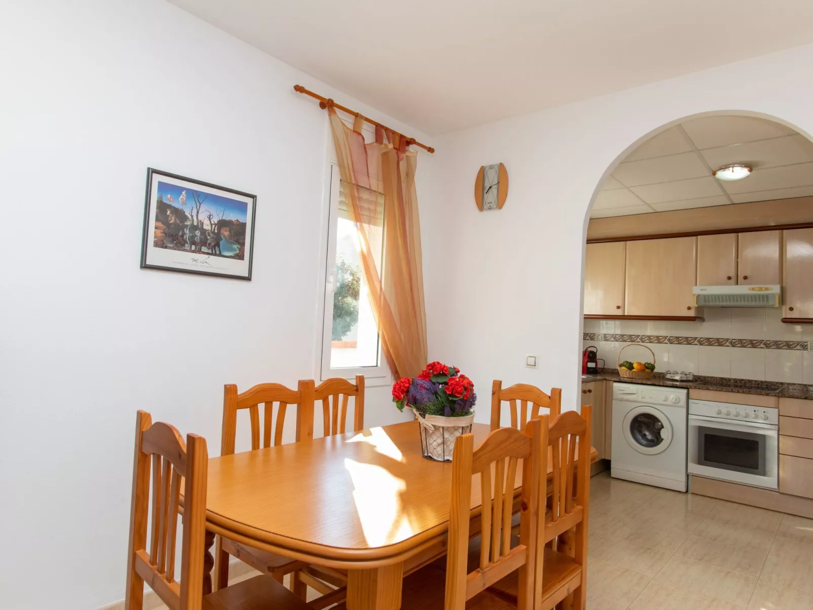 Residencial Eurosol de los Monteros-Binnen