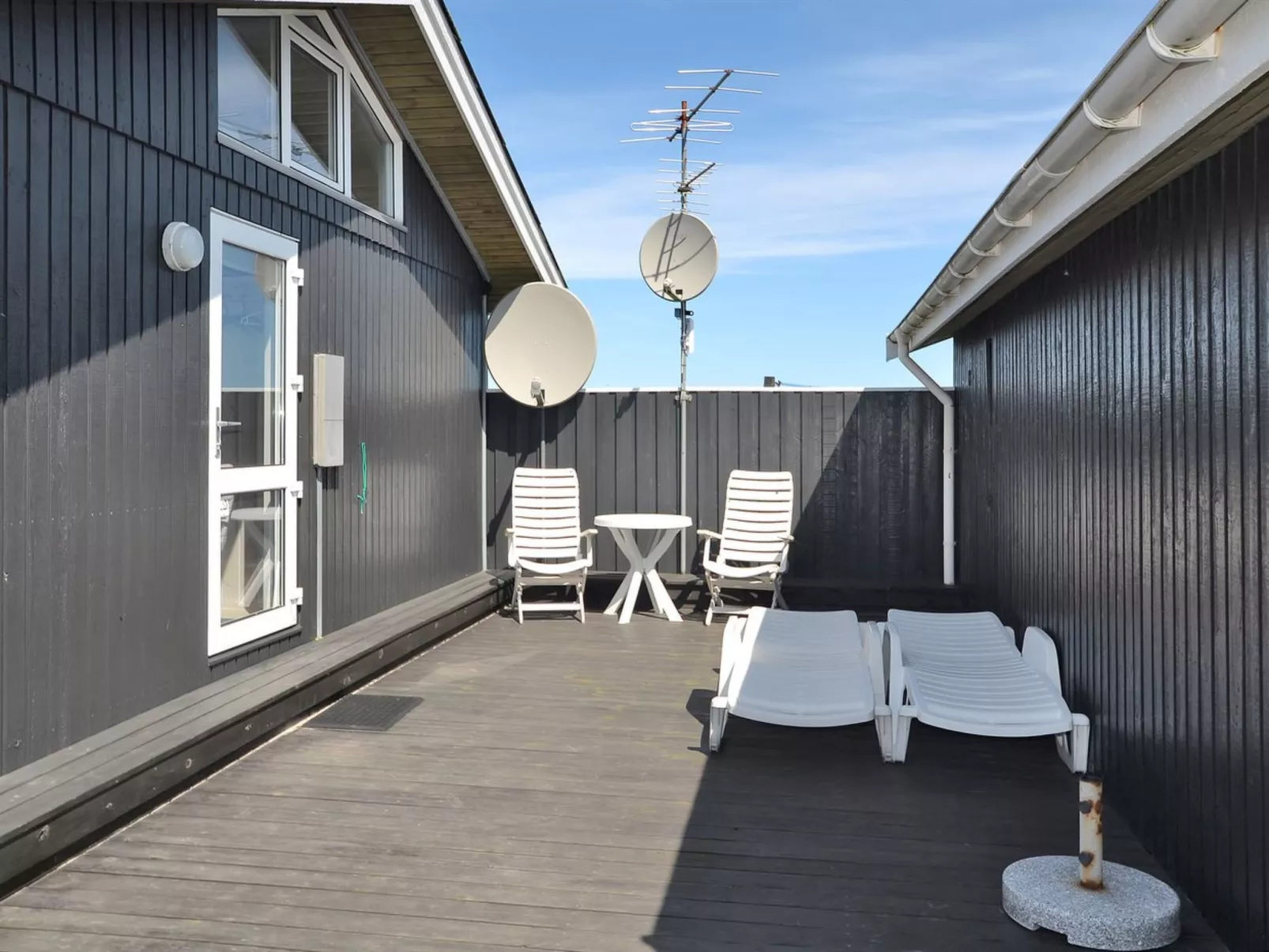 "Ralf" - 300m from the sea-Buiten