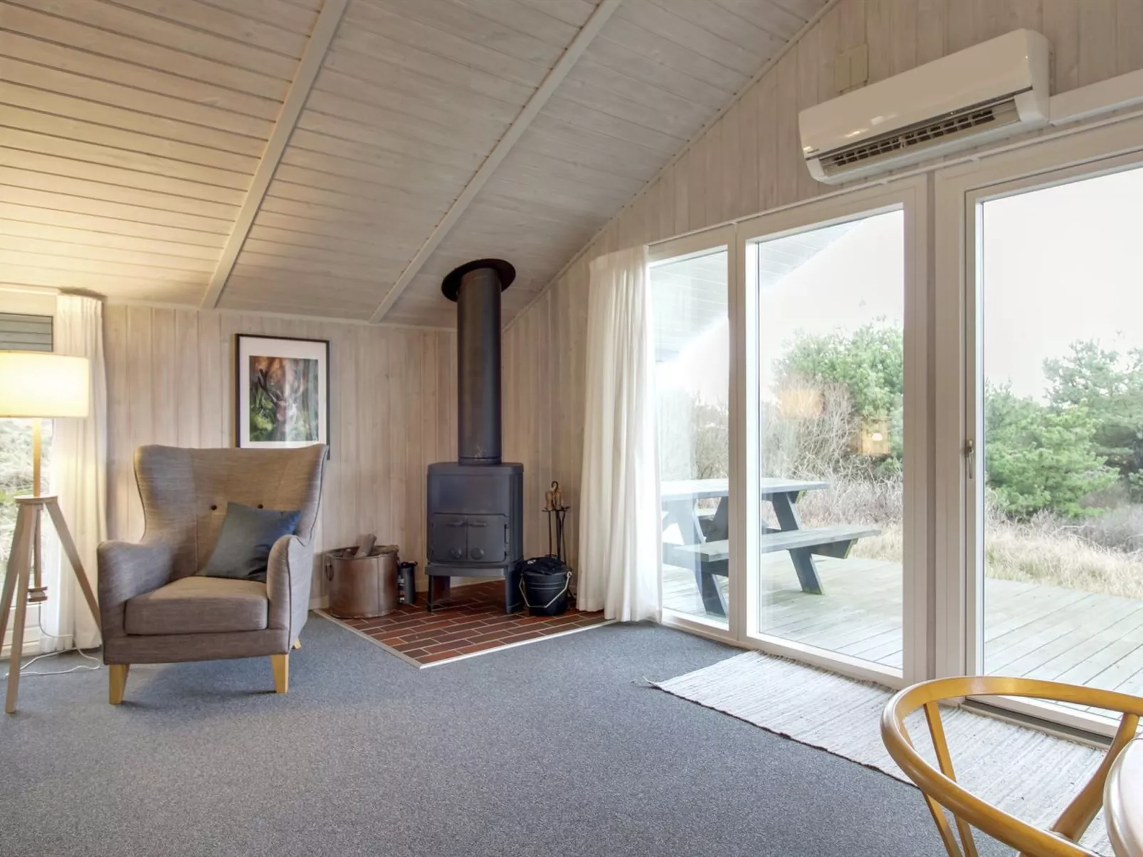 "Edvardine" - 400m from the sea-Binnen