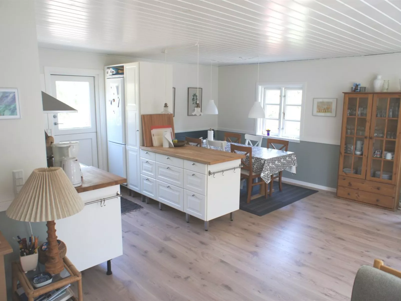 "Ruven" - 500m from the sea-Binnen