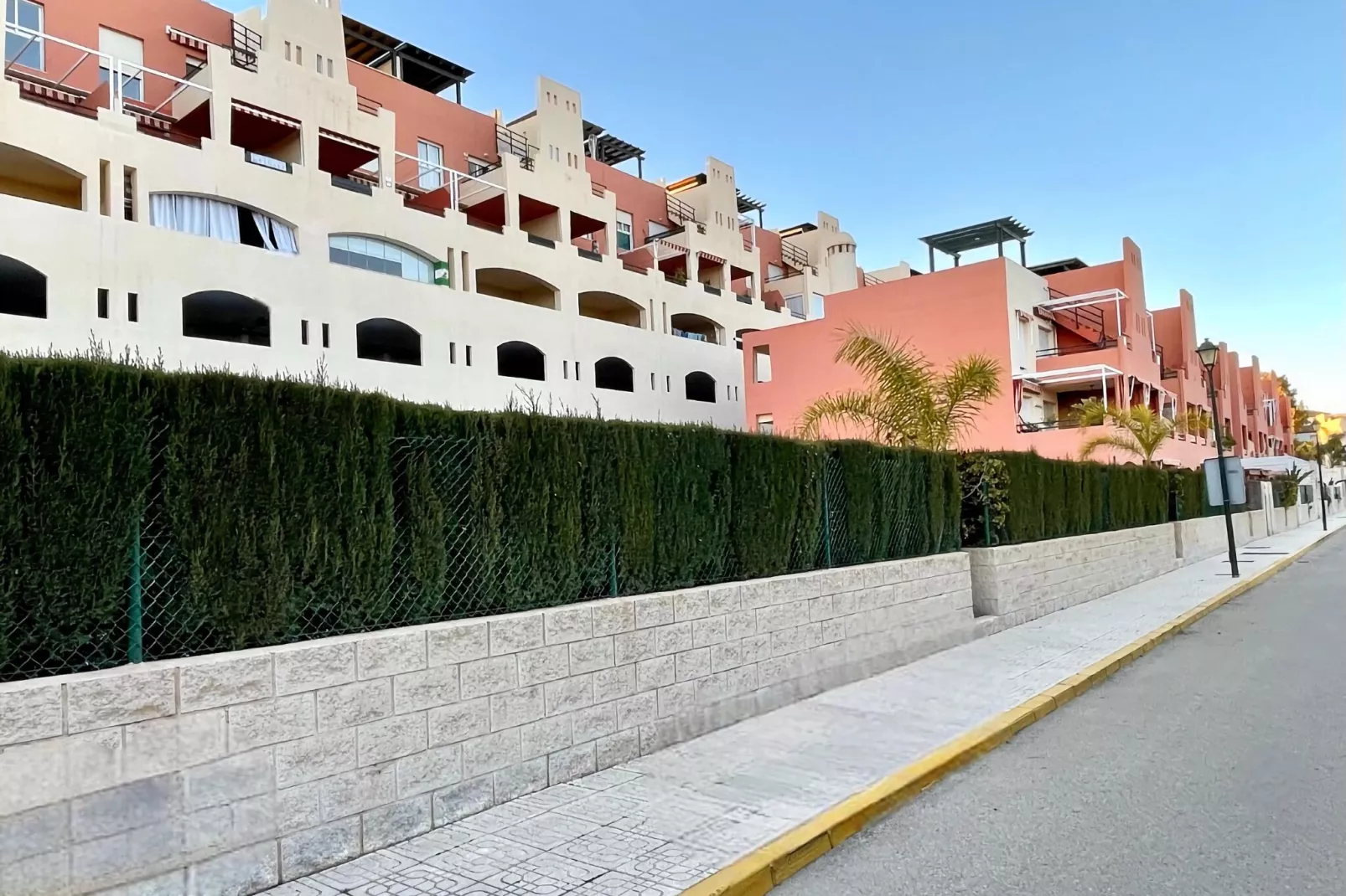Apto con piscina en Vera playa - Buitenkant zomer