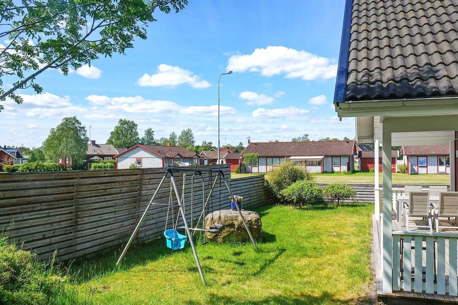 Gezellig toevluchtsoord in Unnaryd Oasis-By Traum-Buitenlucht