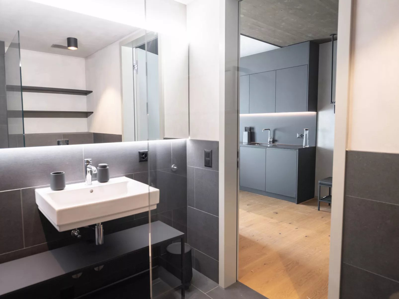 Andermatt Alpine Apartments-Binnen