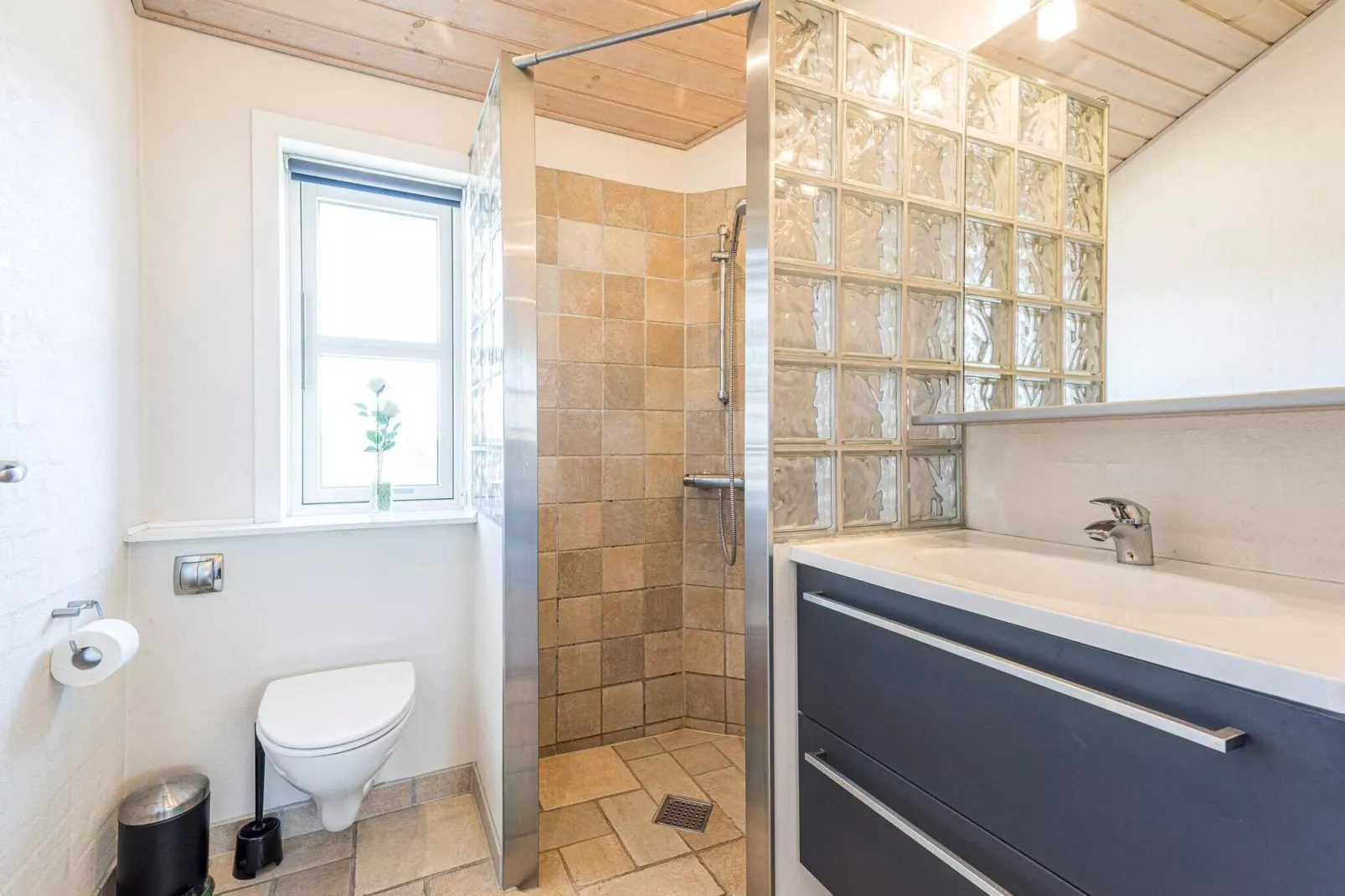 Luxe toevluchtsoord met spa and sauna-By Traum-Binnen