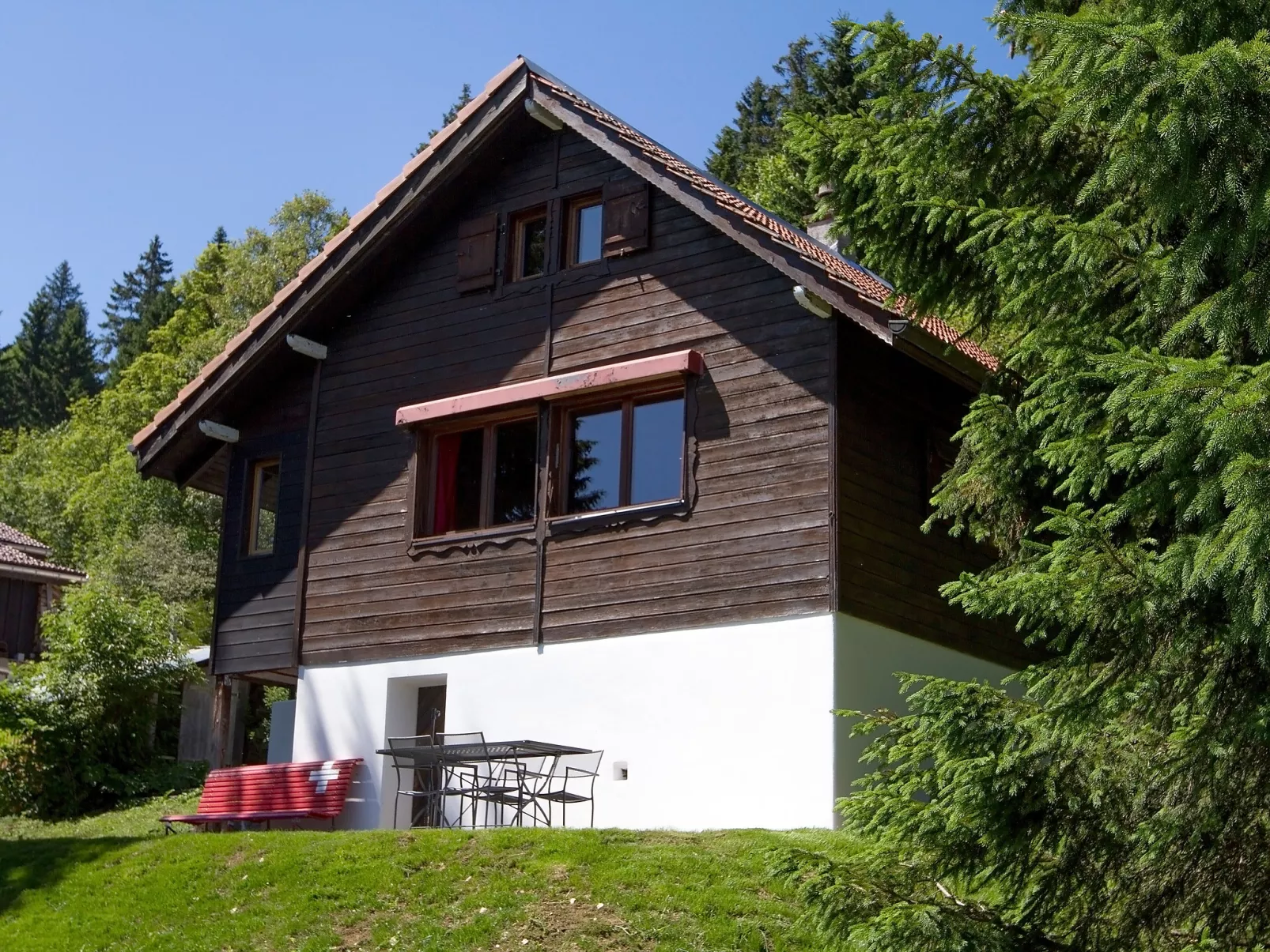 Chalet de la Vue des Alpes-Buiten