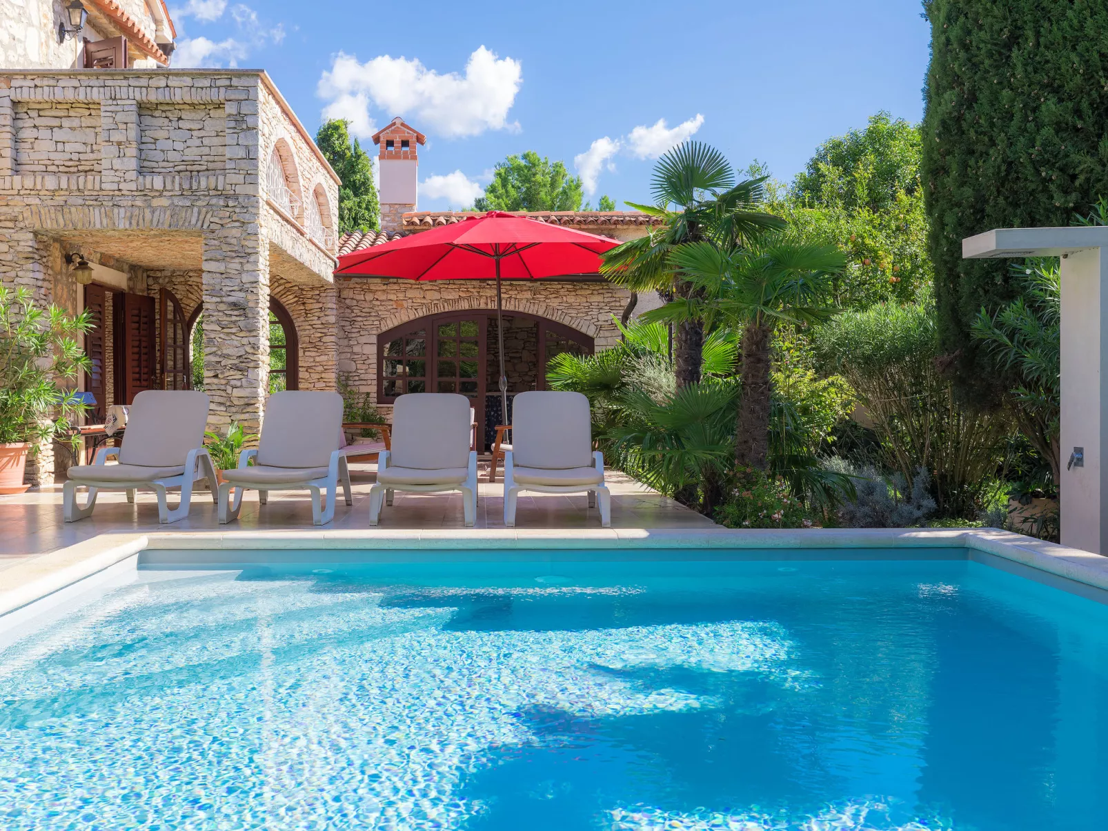 Villa Crispo-Binnen