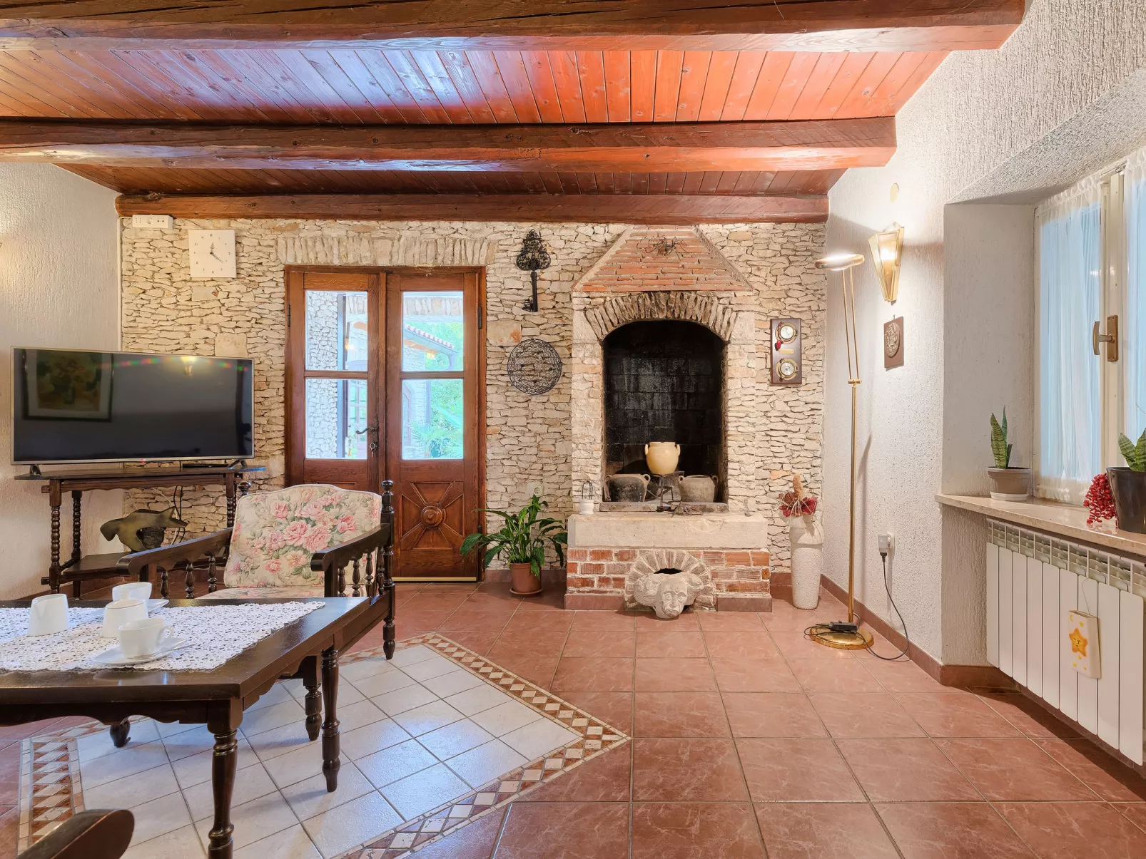 Villa Crispo-Binnen