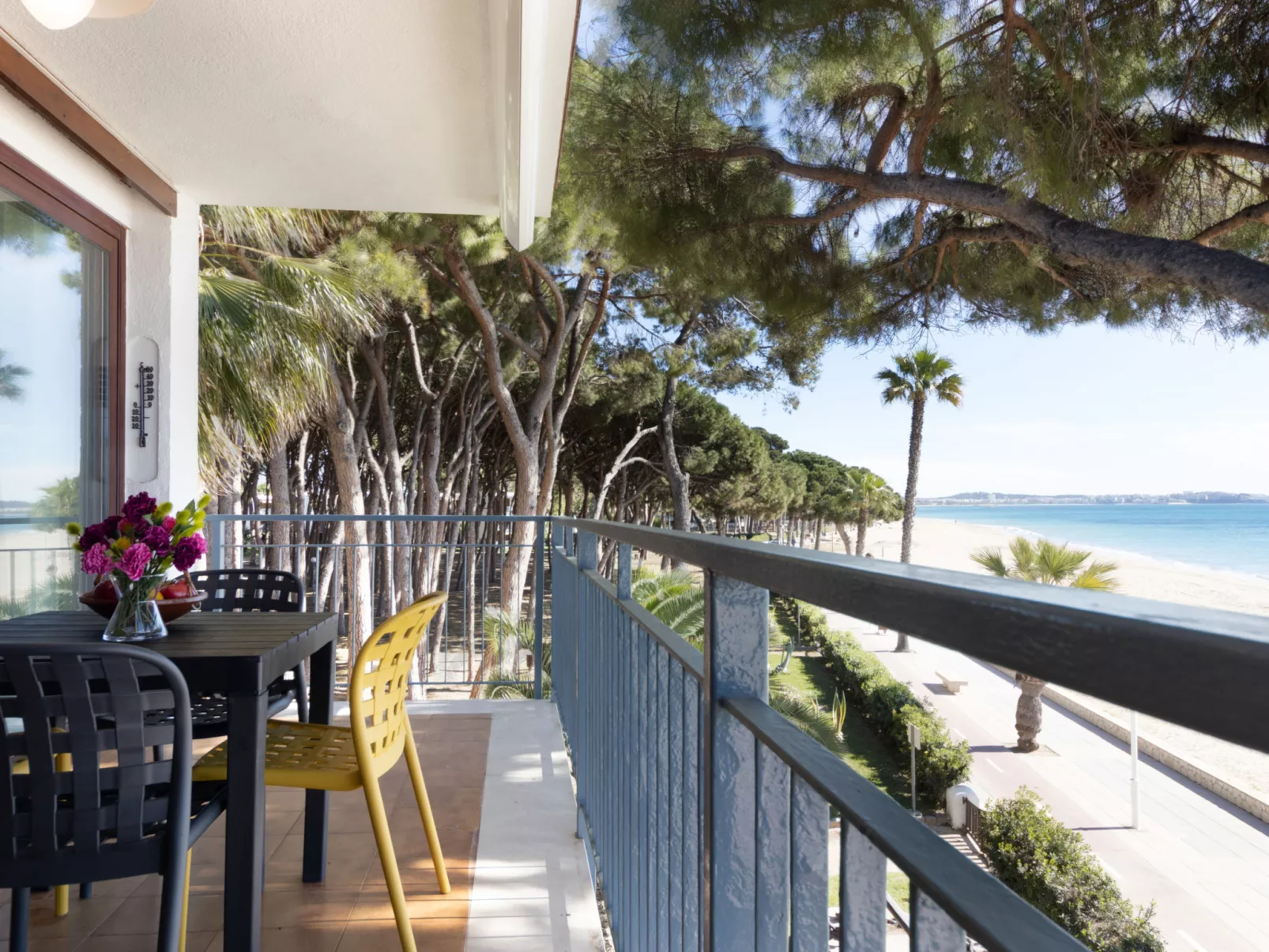 Reus Mediterraneo-Buiten