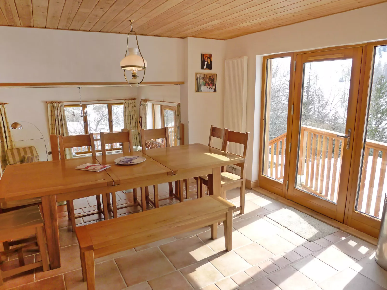 Chalet Eden-Binnen