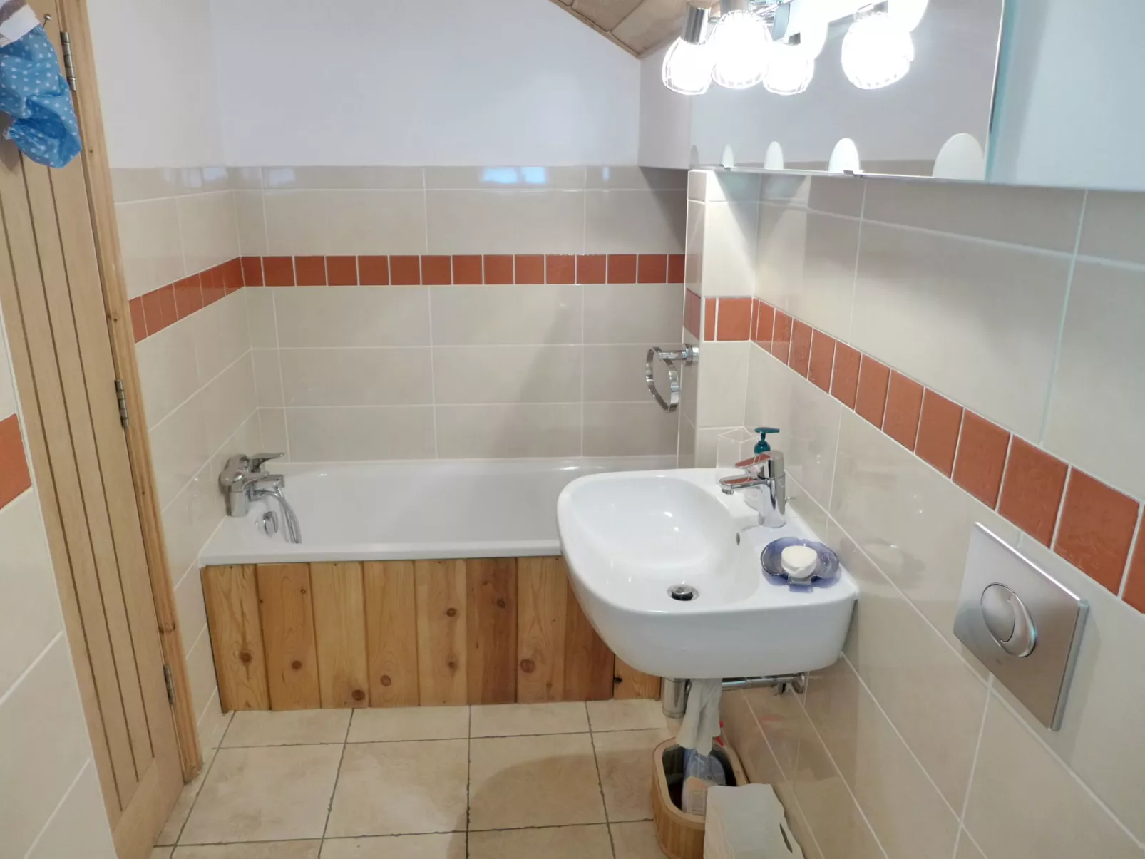 Chalet Eden-Binnen