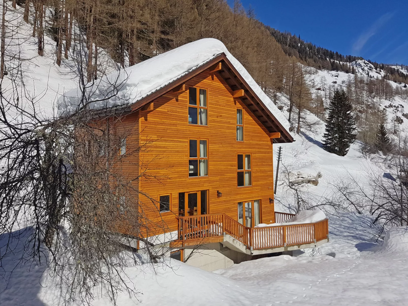 Chalet Eden-Buiten