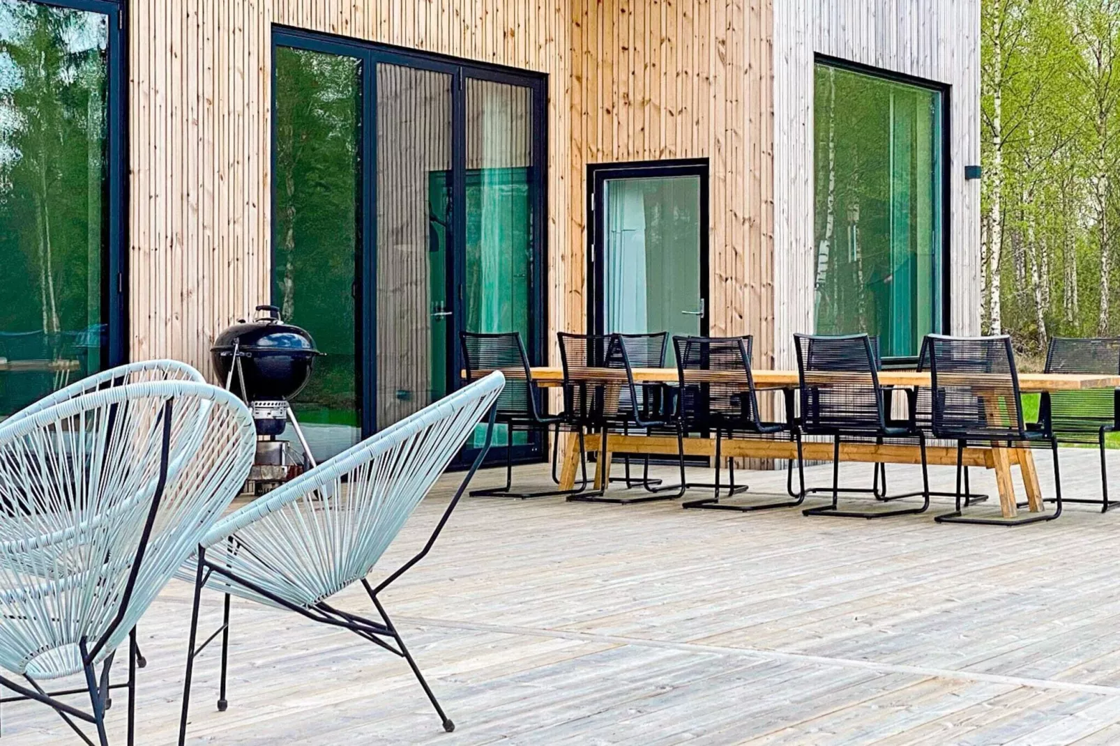 Moderne Lakeside Retreat-By Traum-Buitenlucht