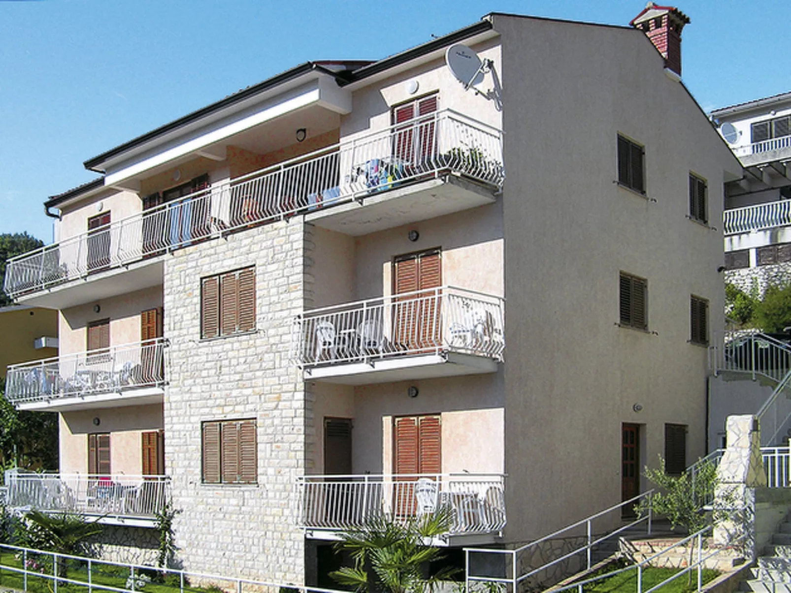 Adria-Buiten