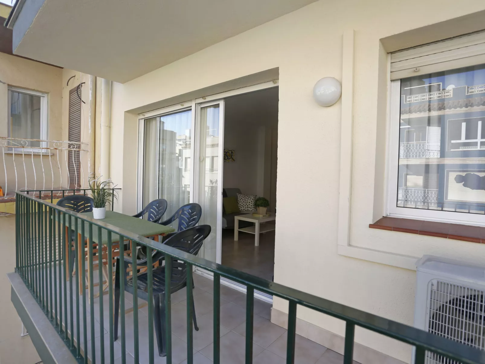 Princep Apartment-Buiten