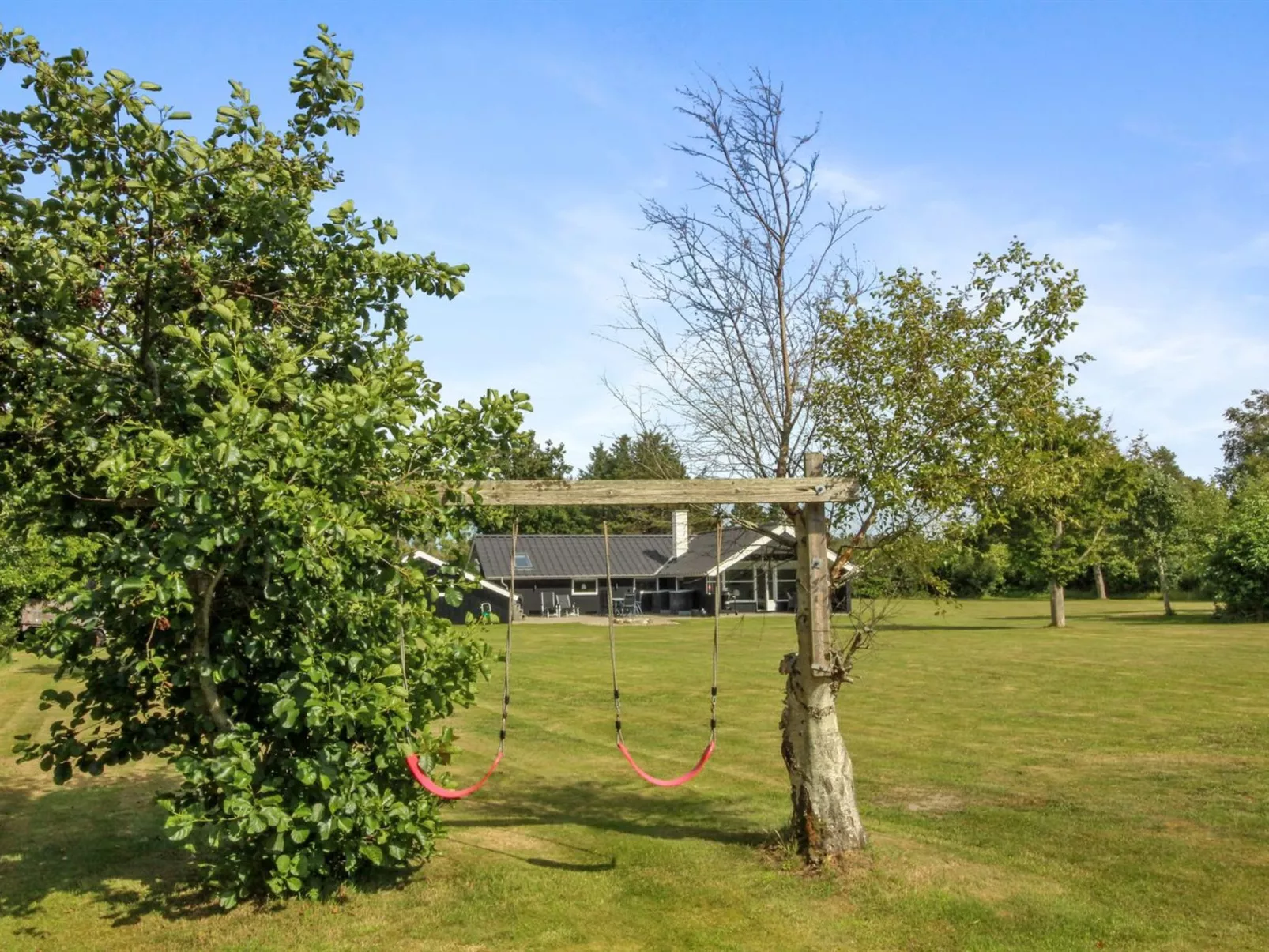 "Harmen" - 1.1km from the sea-Buiten