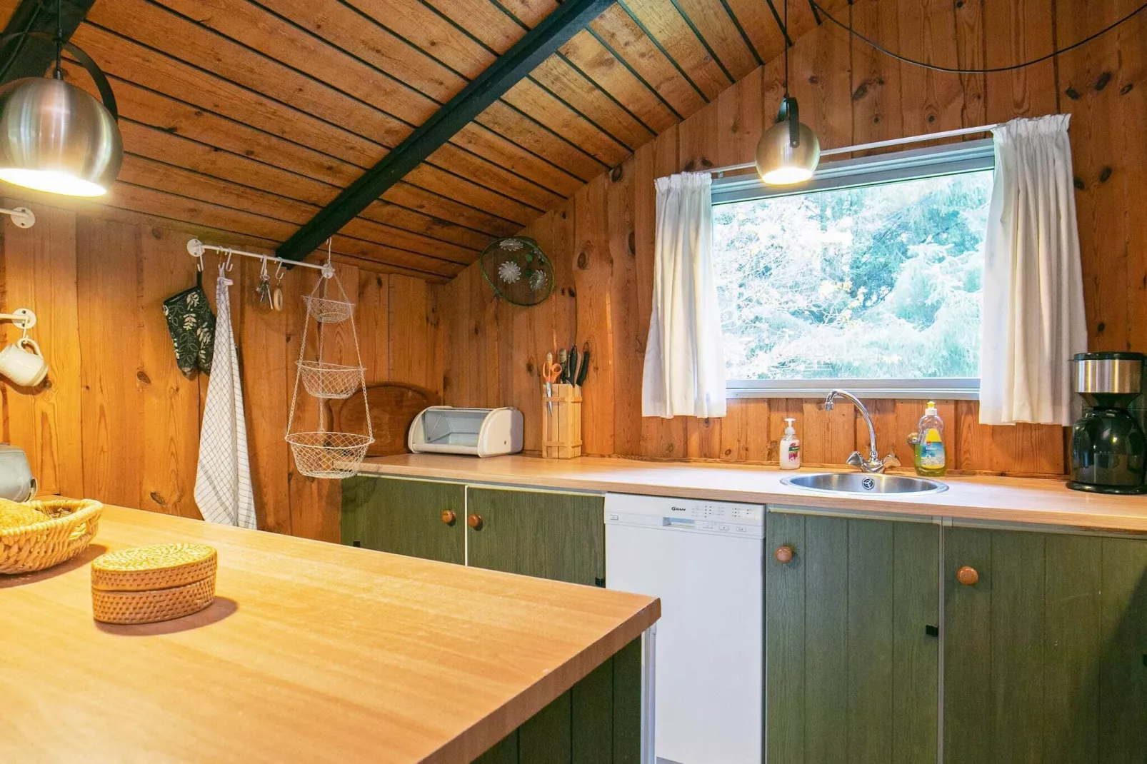 Rustig huisje toevluchtsoord in Lokken-By Traum-Binnen