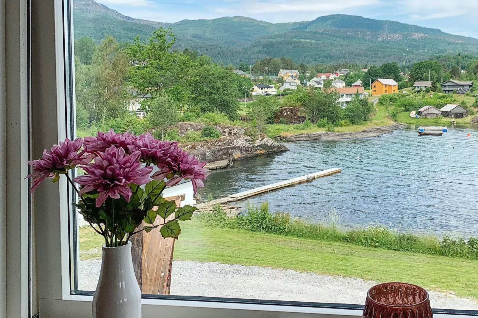 Strandparadijs in Hardangerfjord-By Traum-Binnen