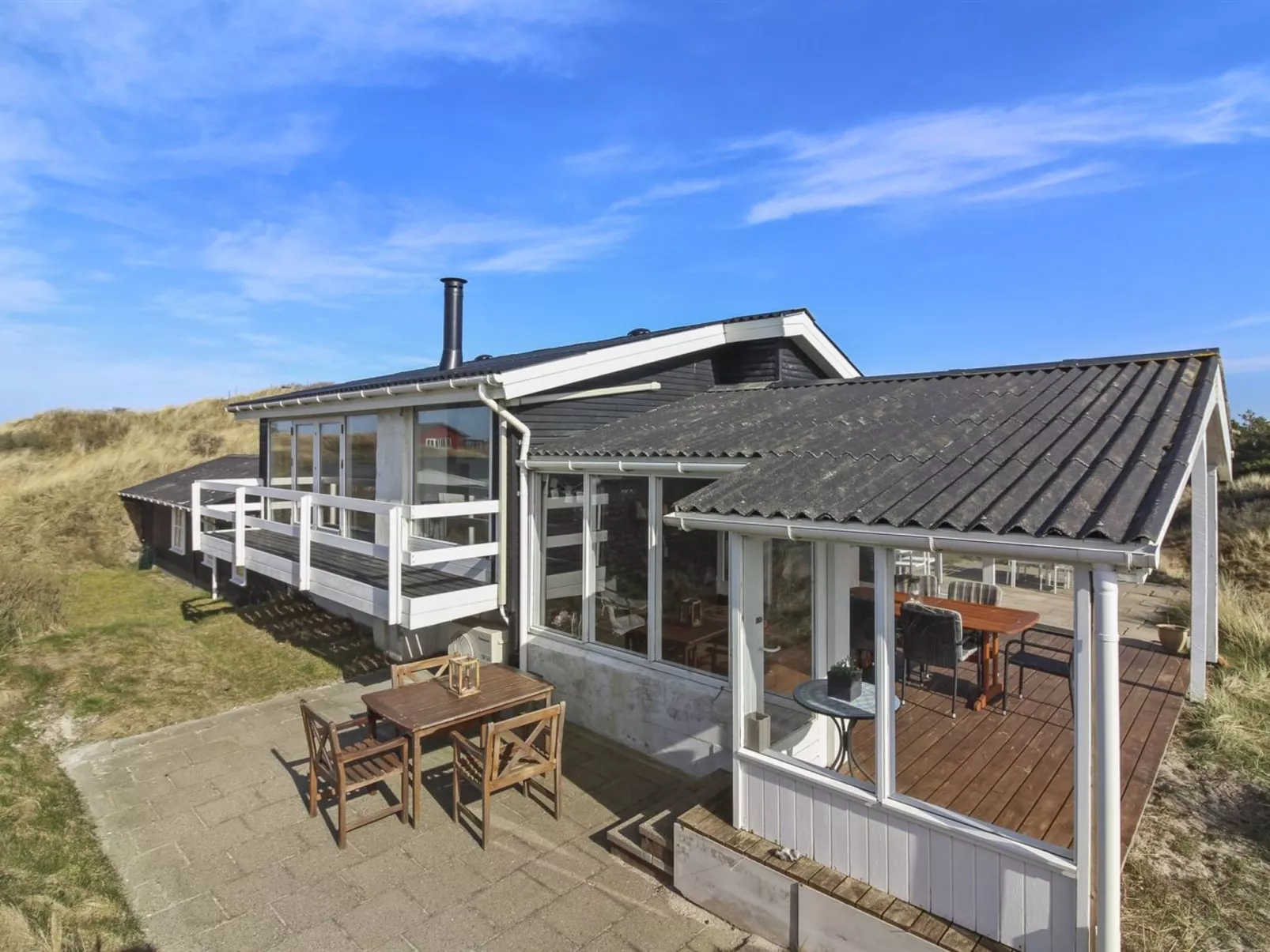 "Stina" - 250m from the sea-Buiten