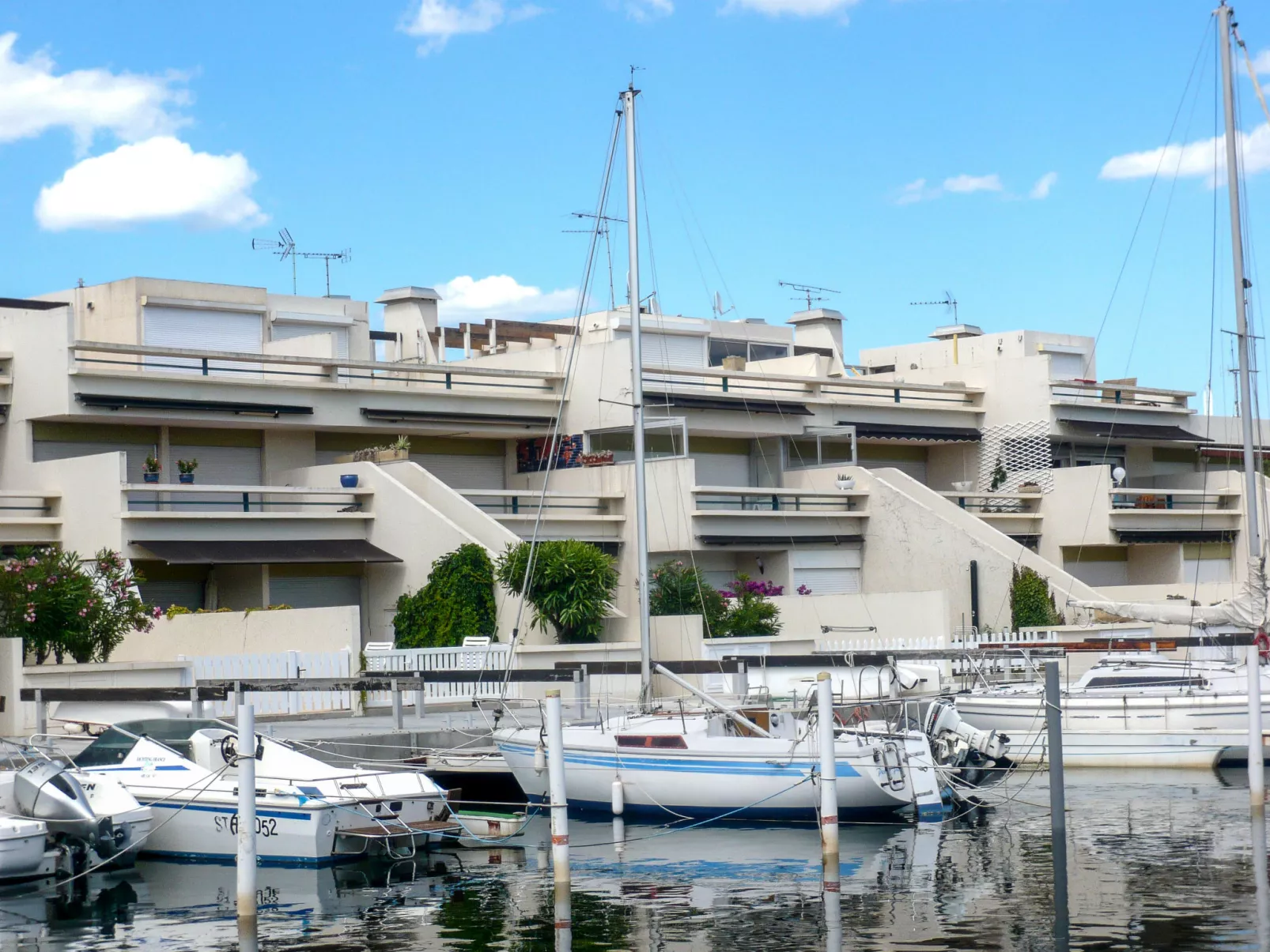Les Marinas d'Ulysse IV-Buiten
