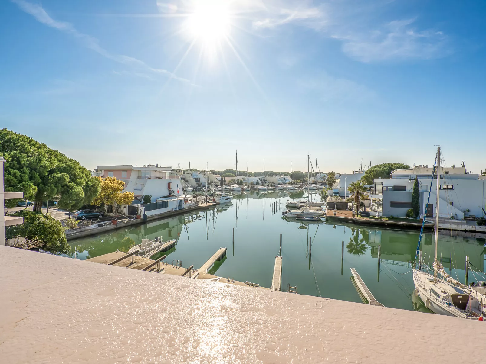 Les Marinas d'Ulysse IV-Buiten