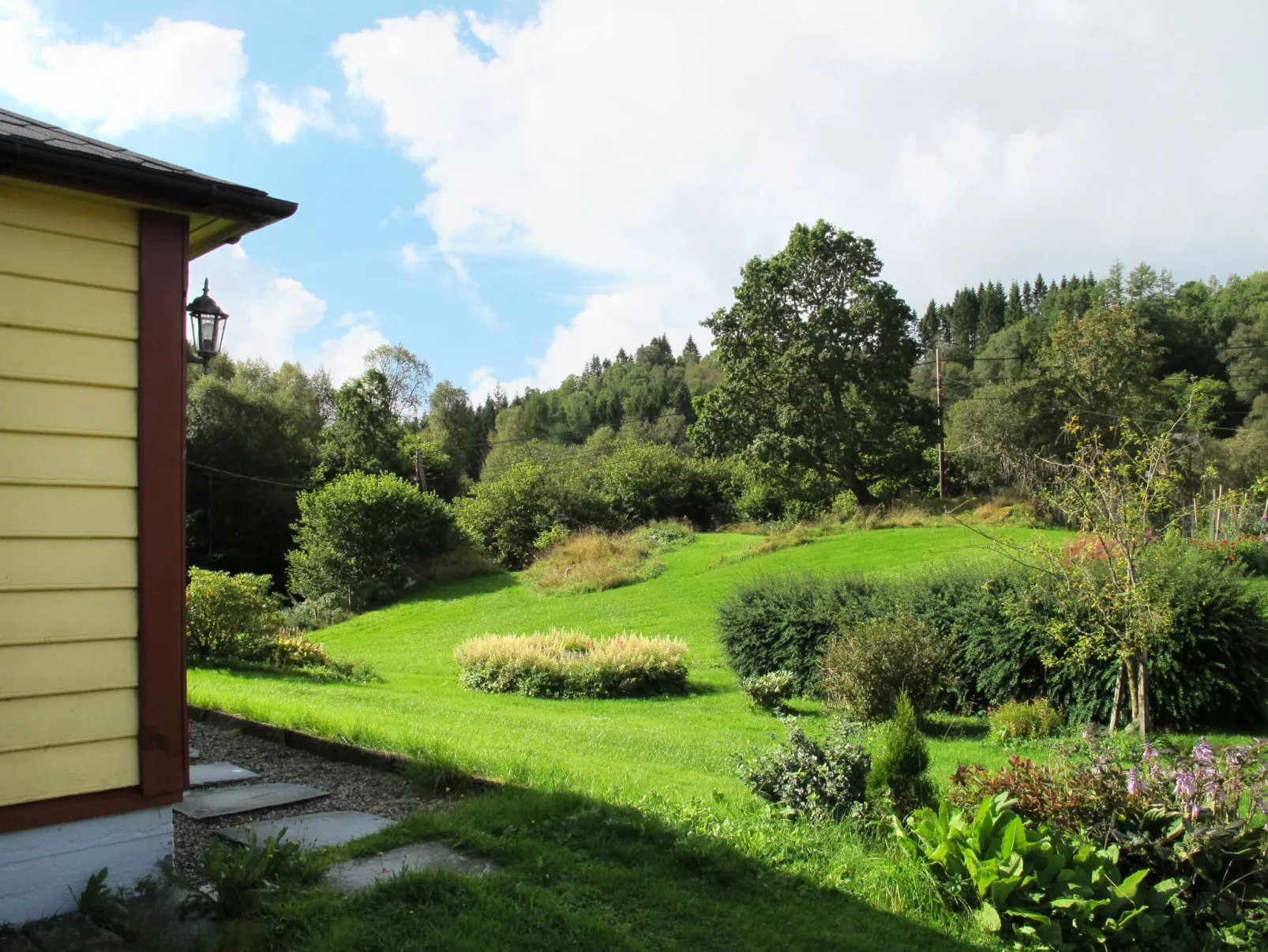 Gulehuset-Buiten