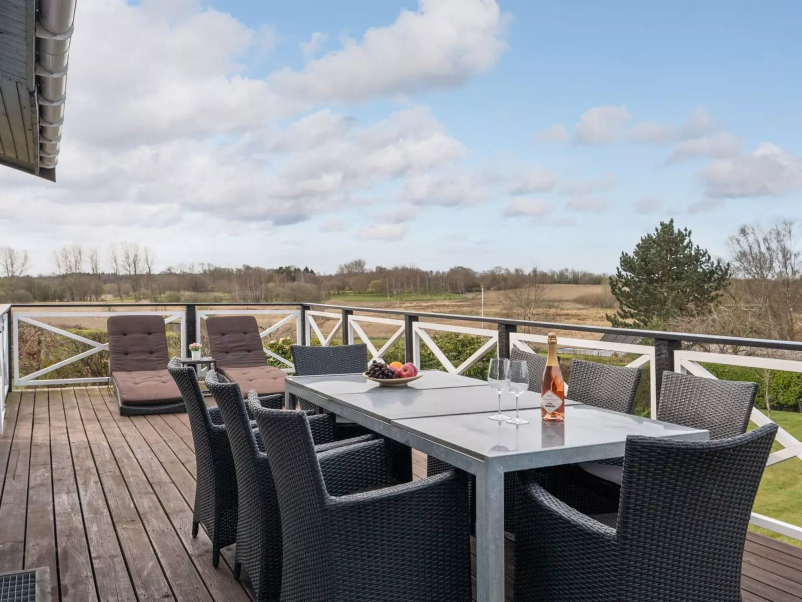 "Ylermi" - 1.5km from the sea-Buiten