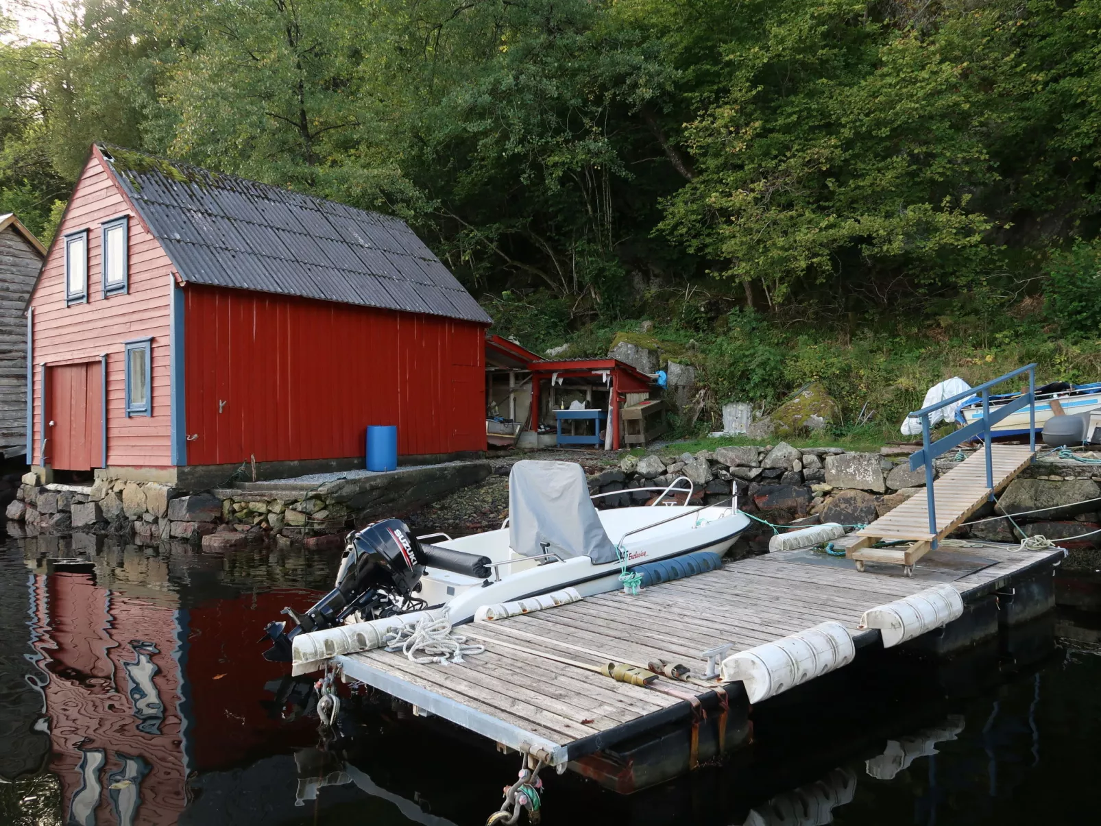 Rødehuset-Buiten