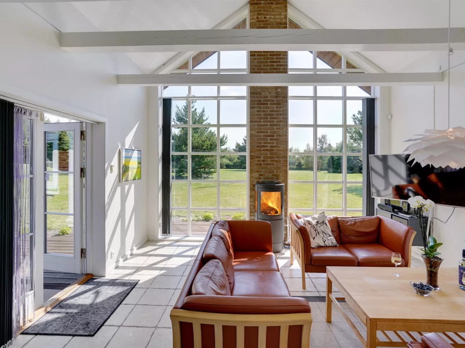 "Saija" - 2.7km from the sea-Binnen