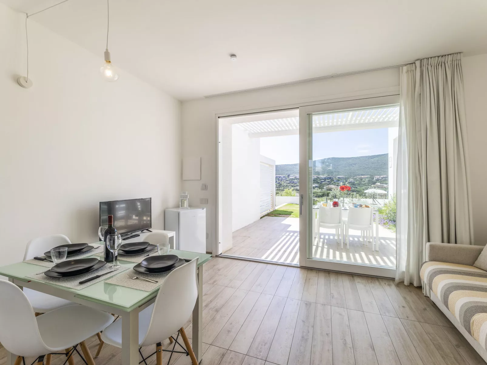 Capo Falcone Charming Apartment-Binnen