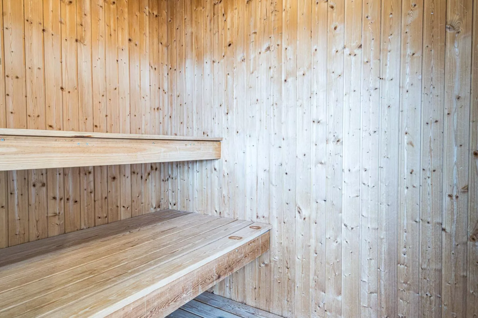 8 persoons vakantie huis in Henne-Sauna
