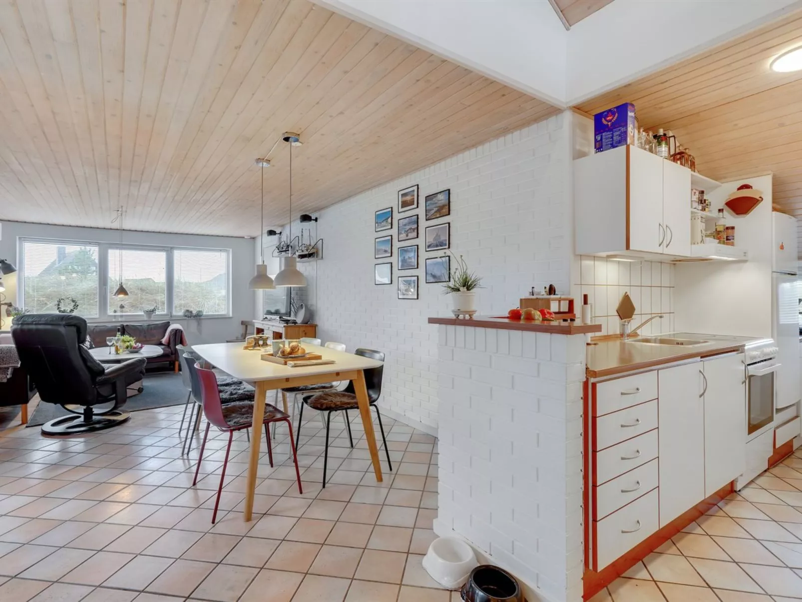 "Madsen" - 500m from the sea-Binnen