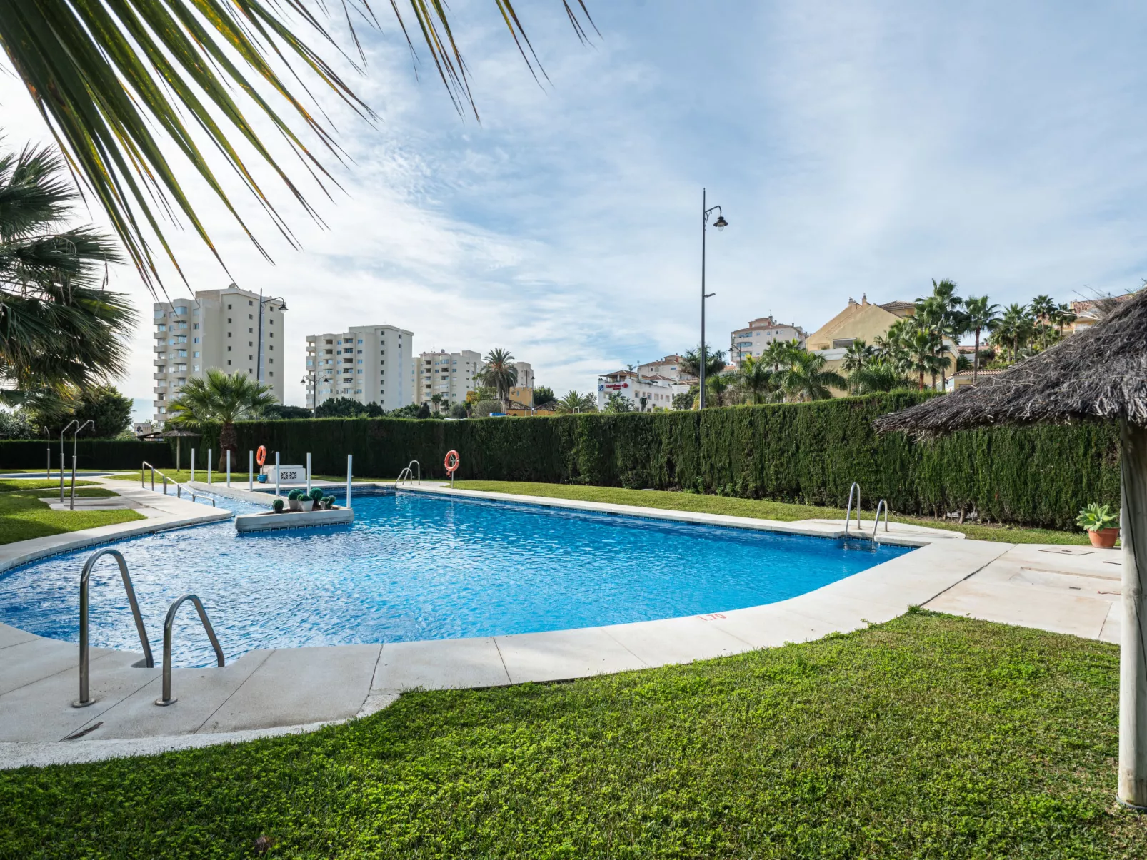 Portside EStepona-Buiten