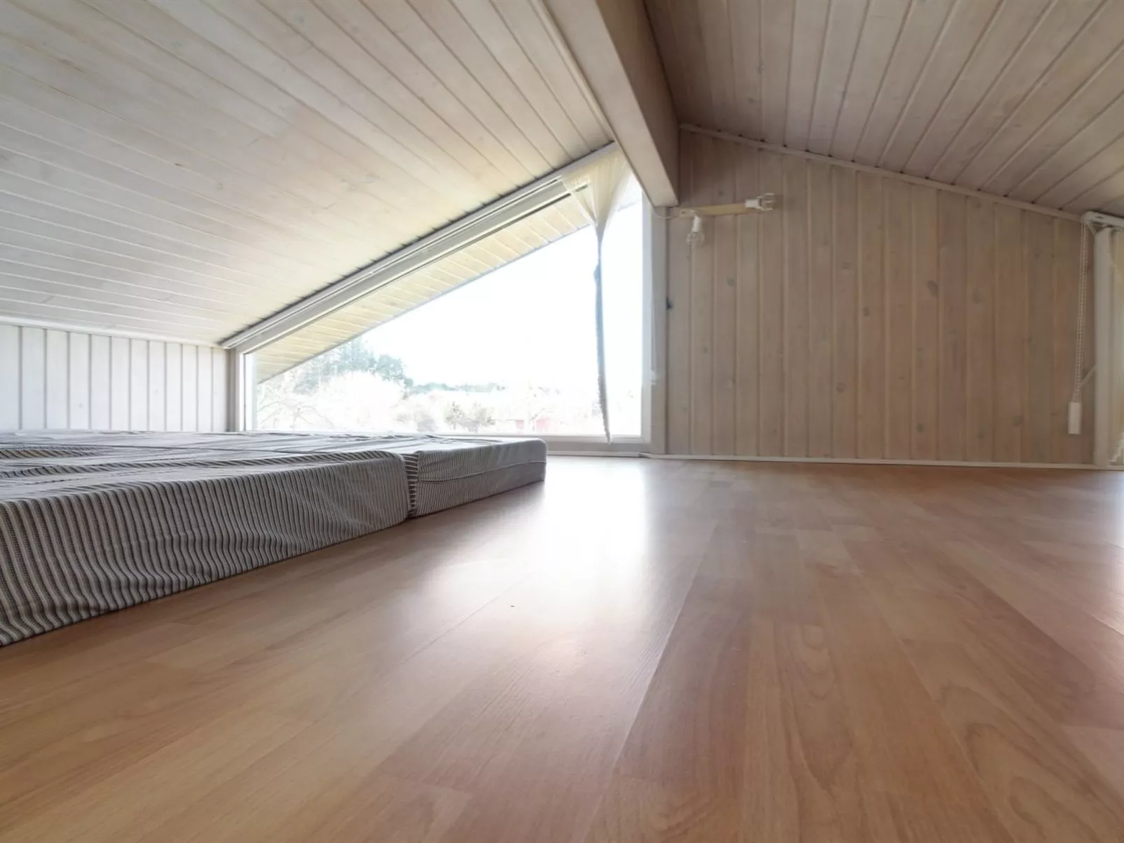 "Aponi" - 400m from the sea-Binnen