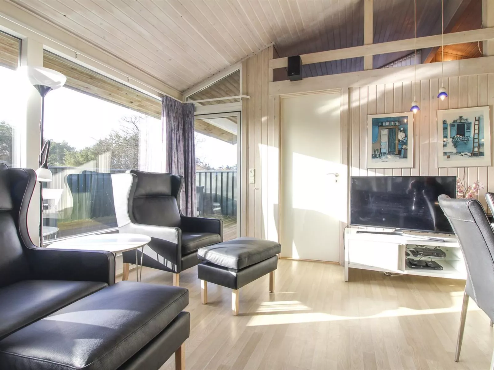 "Aponi" - 400m from the sea-Binnen