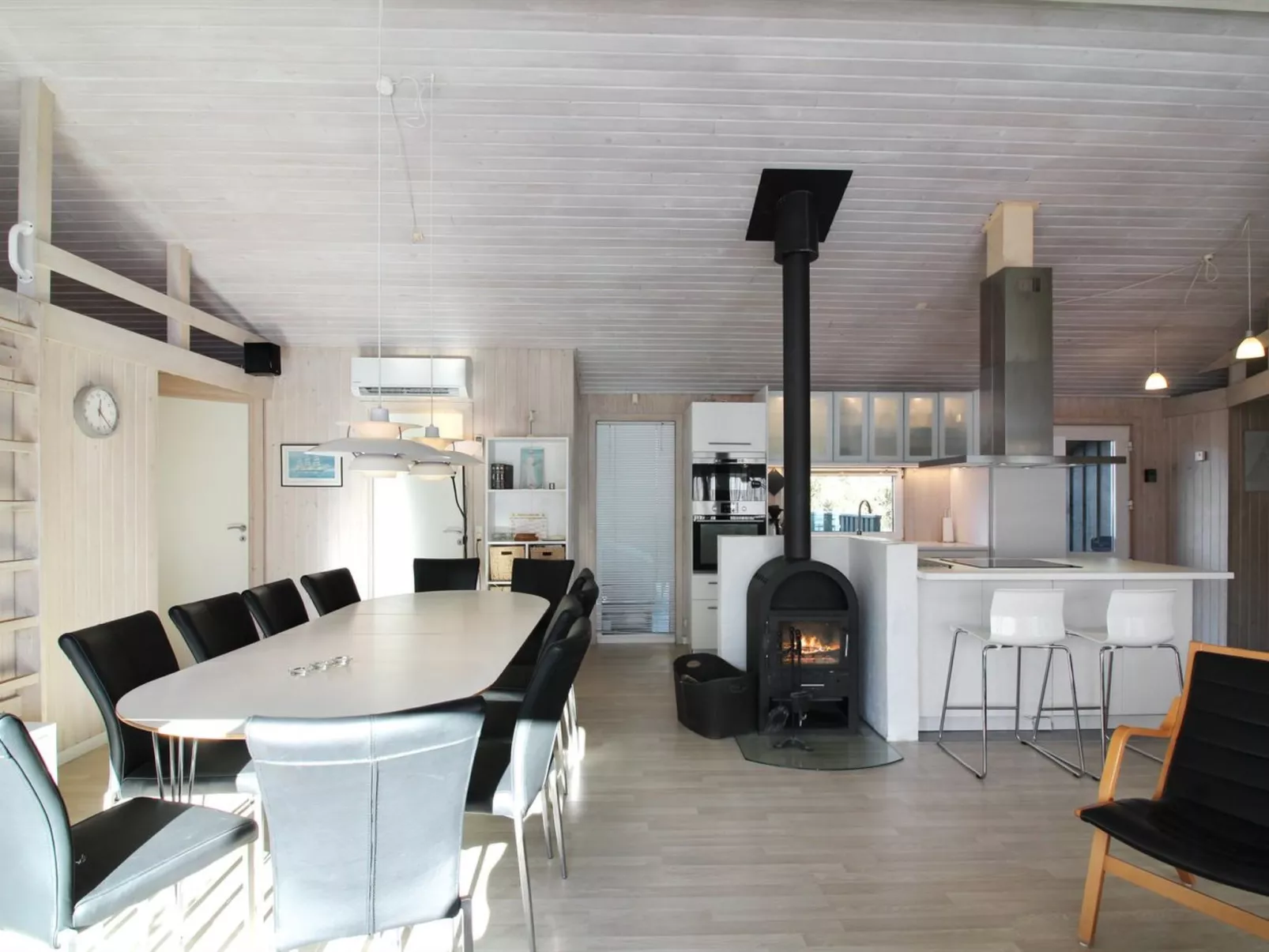 "Aponi" - 400m from the sea-Binnen
